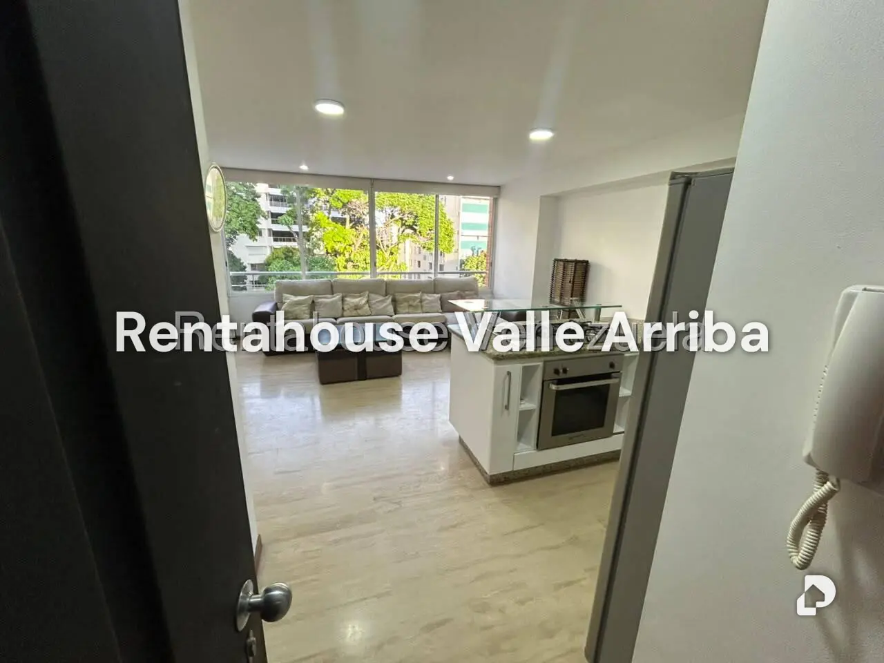 Apartamento en Altamira, Caracas – 2
