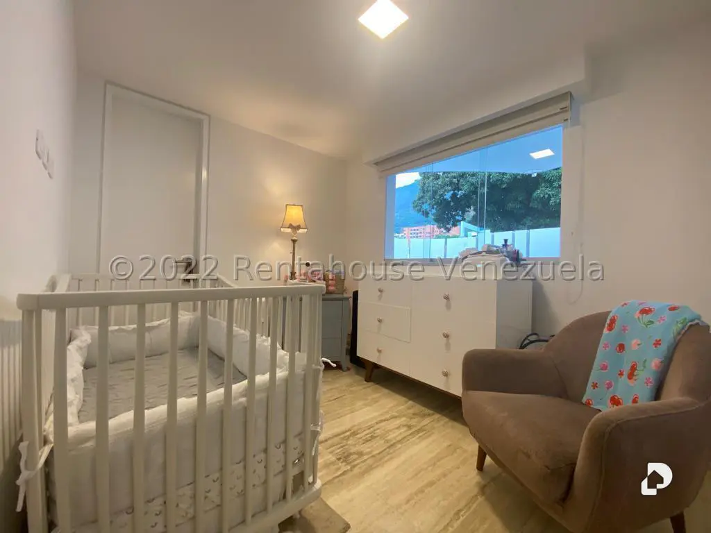 Casa en Santa Eduvigis, Caracas – 23