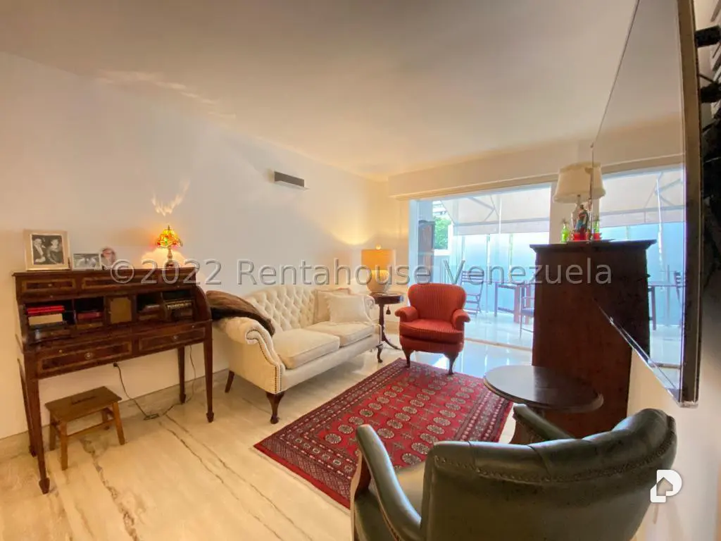 Casa en Santa Eduvigis, Caracas – 18