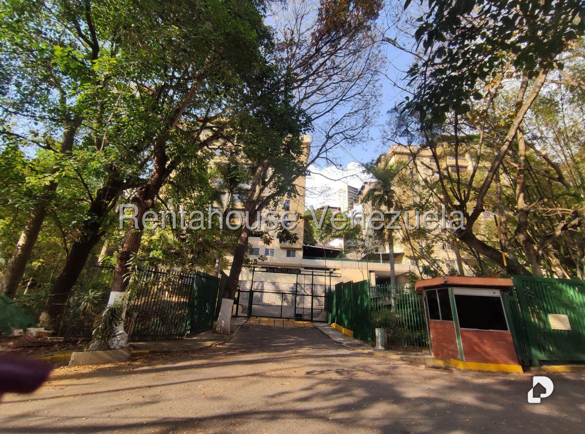 Apartment in Las Esmeraldas, Caracas – 2