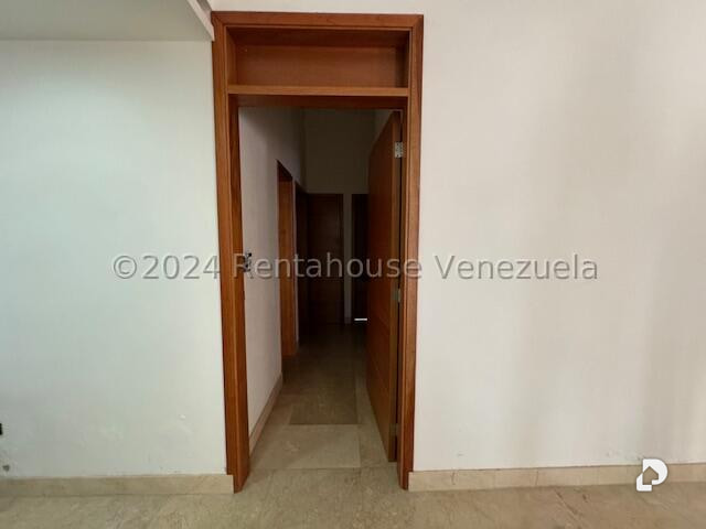 Casa en Santa Cecilia, Caracas – 26