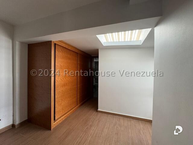 Casa en Santa Cecilia, Caracas – 24