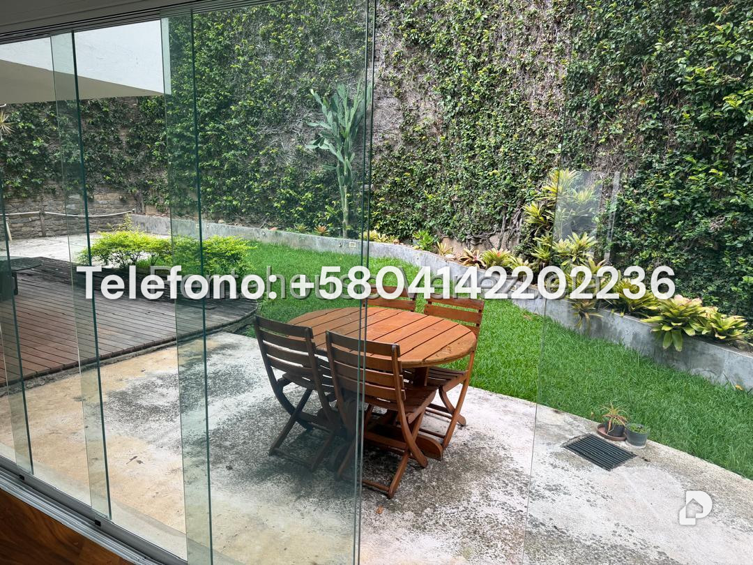 Casa en Santa Gertrudis, Caracas – 14