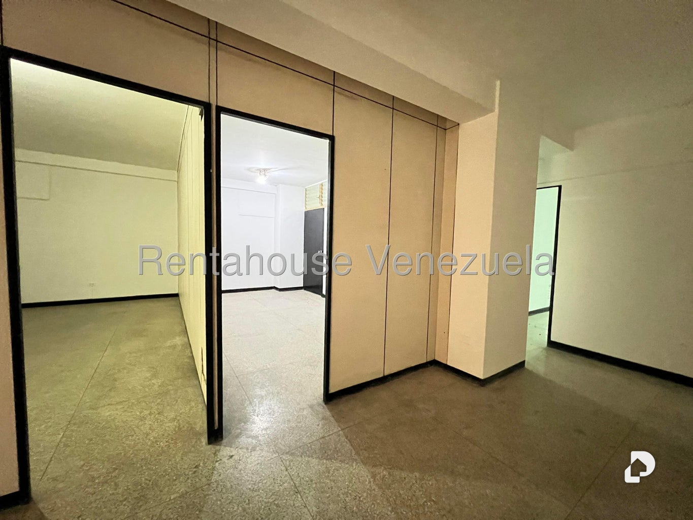 Oficina en Chacao, Caracas – 6