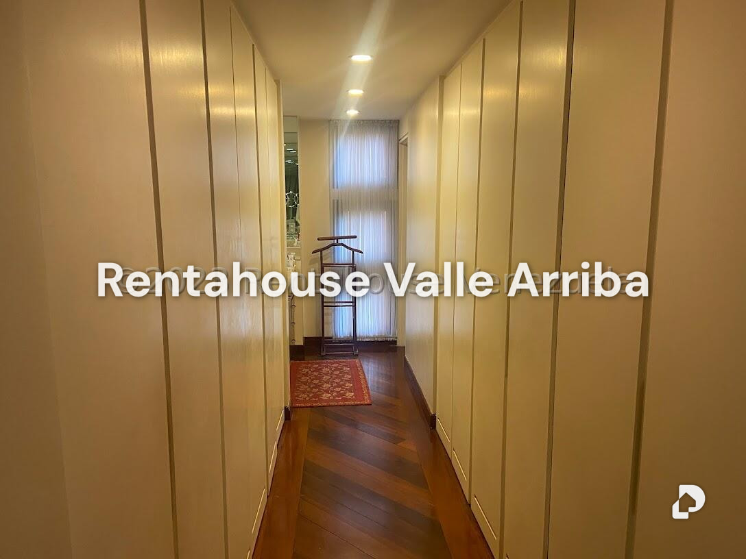 Apartment in Colinas de Valle Arriba, Caracas – 25