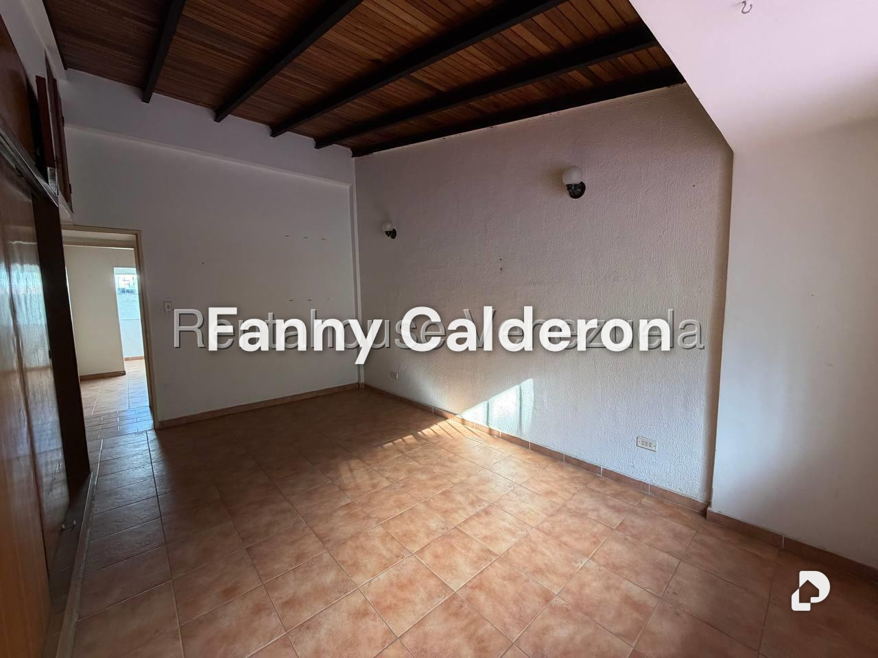 Casa en Colinas de Bello Monte, Caracas – 18