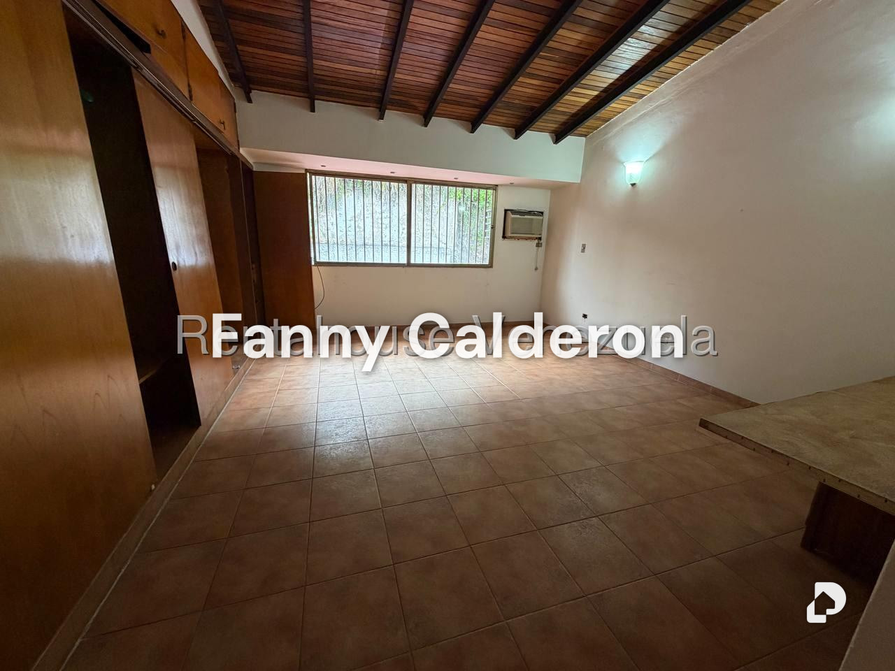 Casa en Colinas de Bello Monte, Caracas – 17