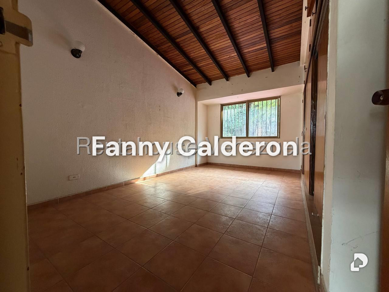 Casa en Colinas de Bello Monte, Caracas – 16
