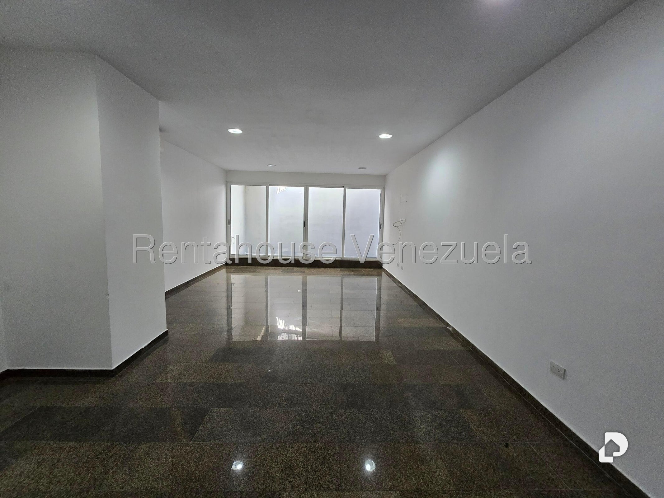 Apartamento en Los Palos Grandes, Caracas – 4