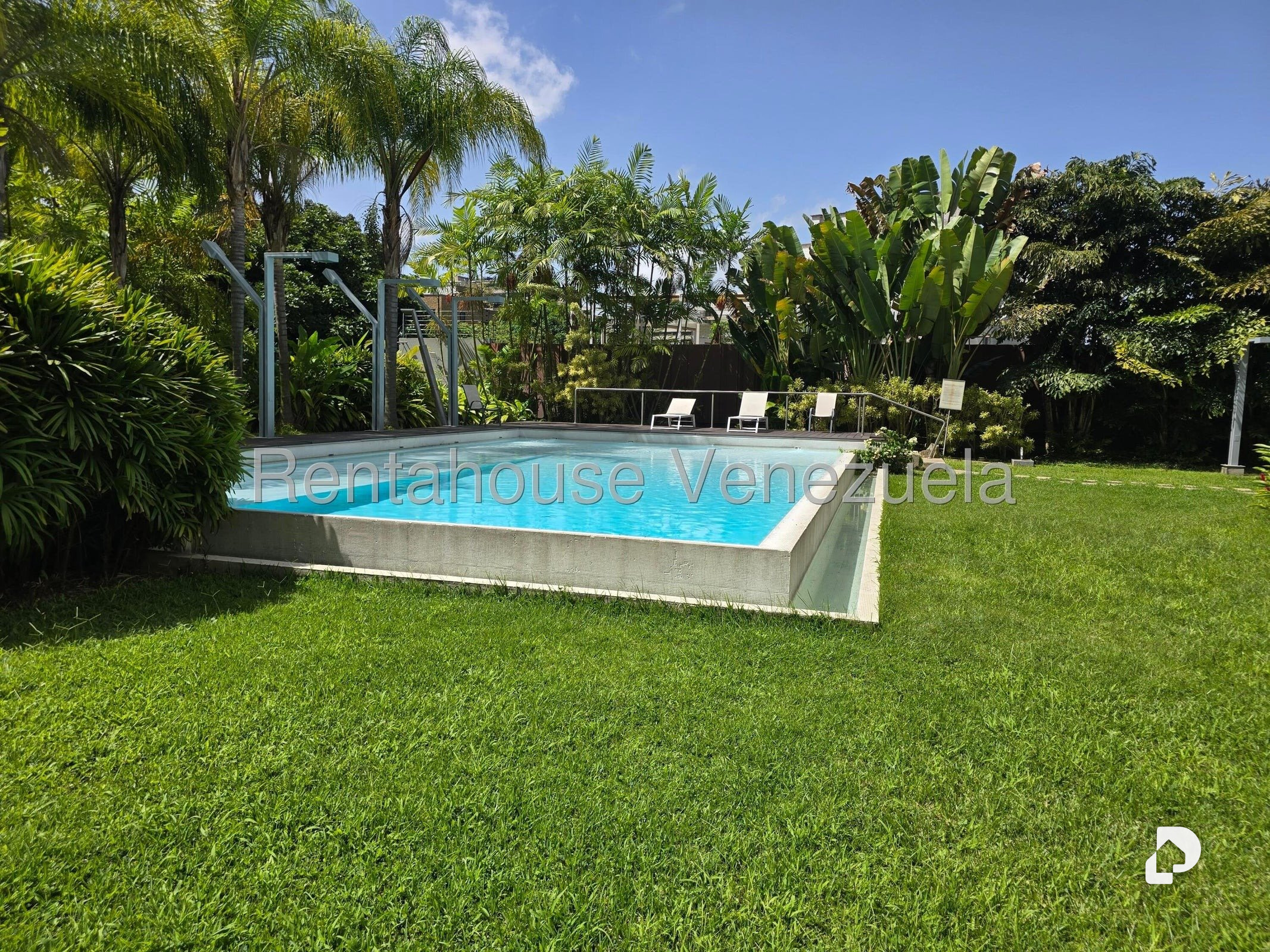 Apartamento en Los Palos Grandes, Caracas – 8