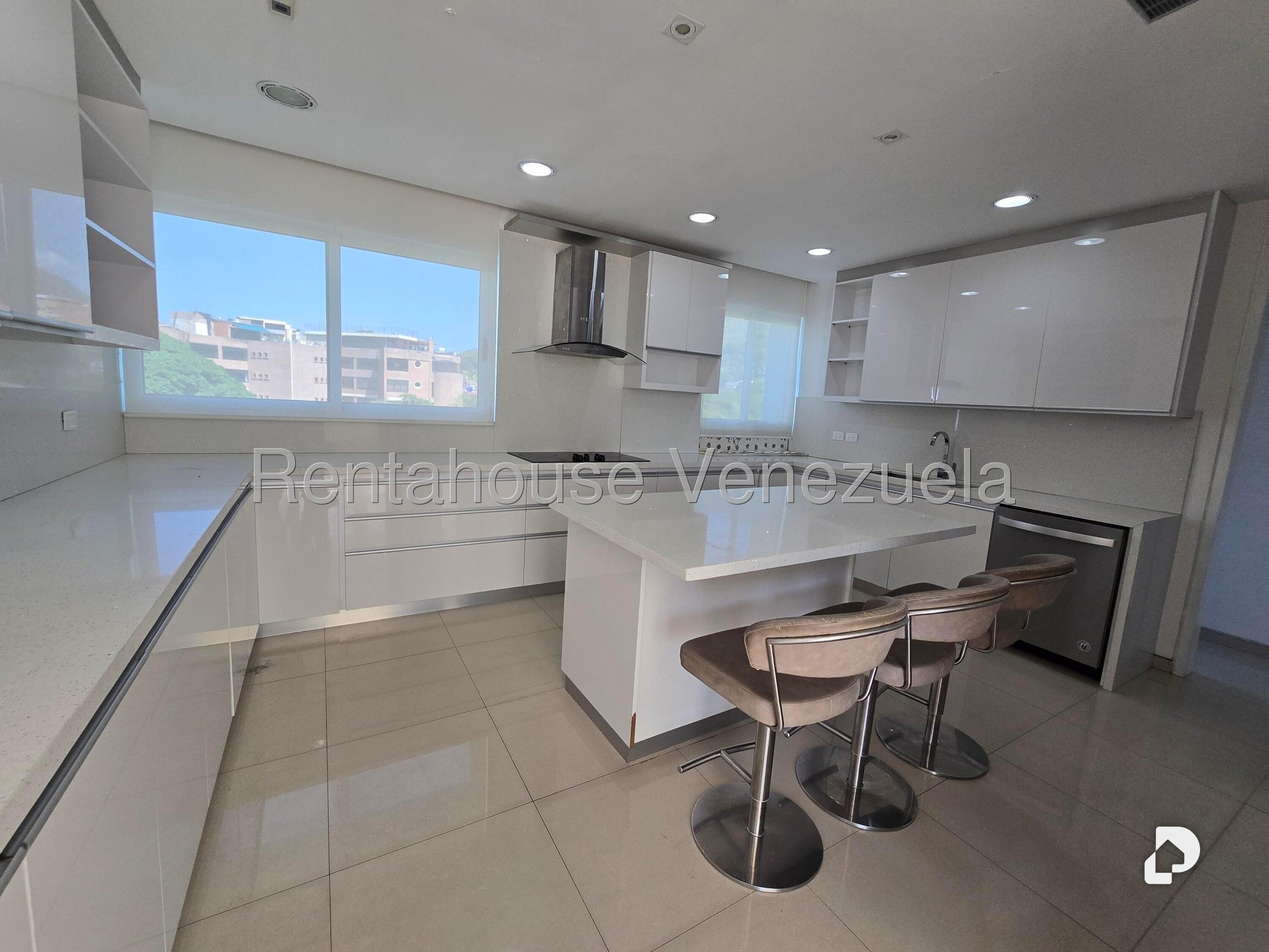 Apartamento en Los Palos Grandes, Caracas – 20