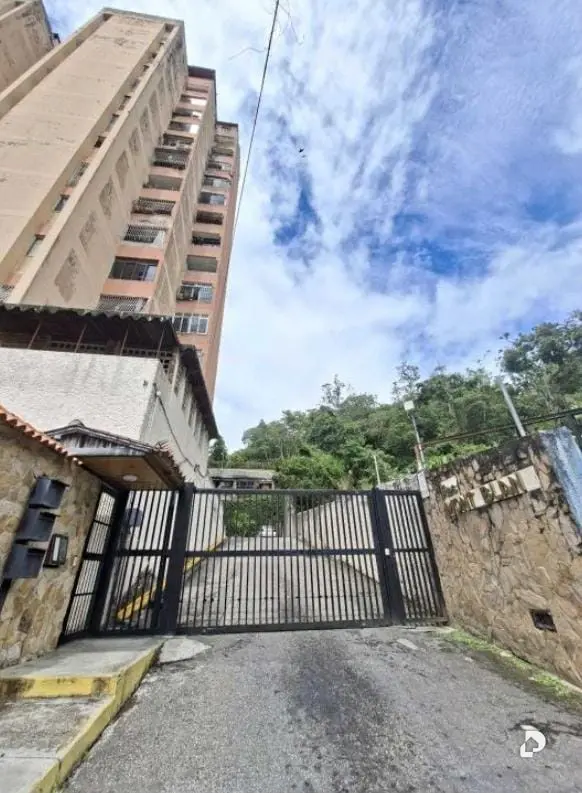 Apartamento en San Antonio de Los Altos, Altos Mirandinos – 2