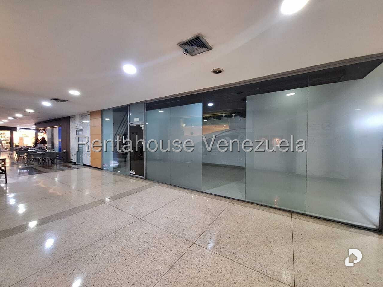 Local comercial en Chuao, Caracas – 2