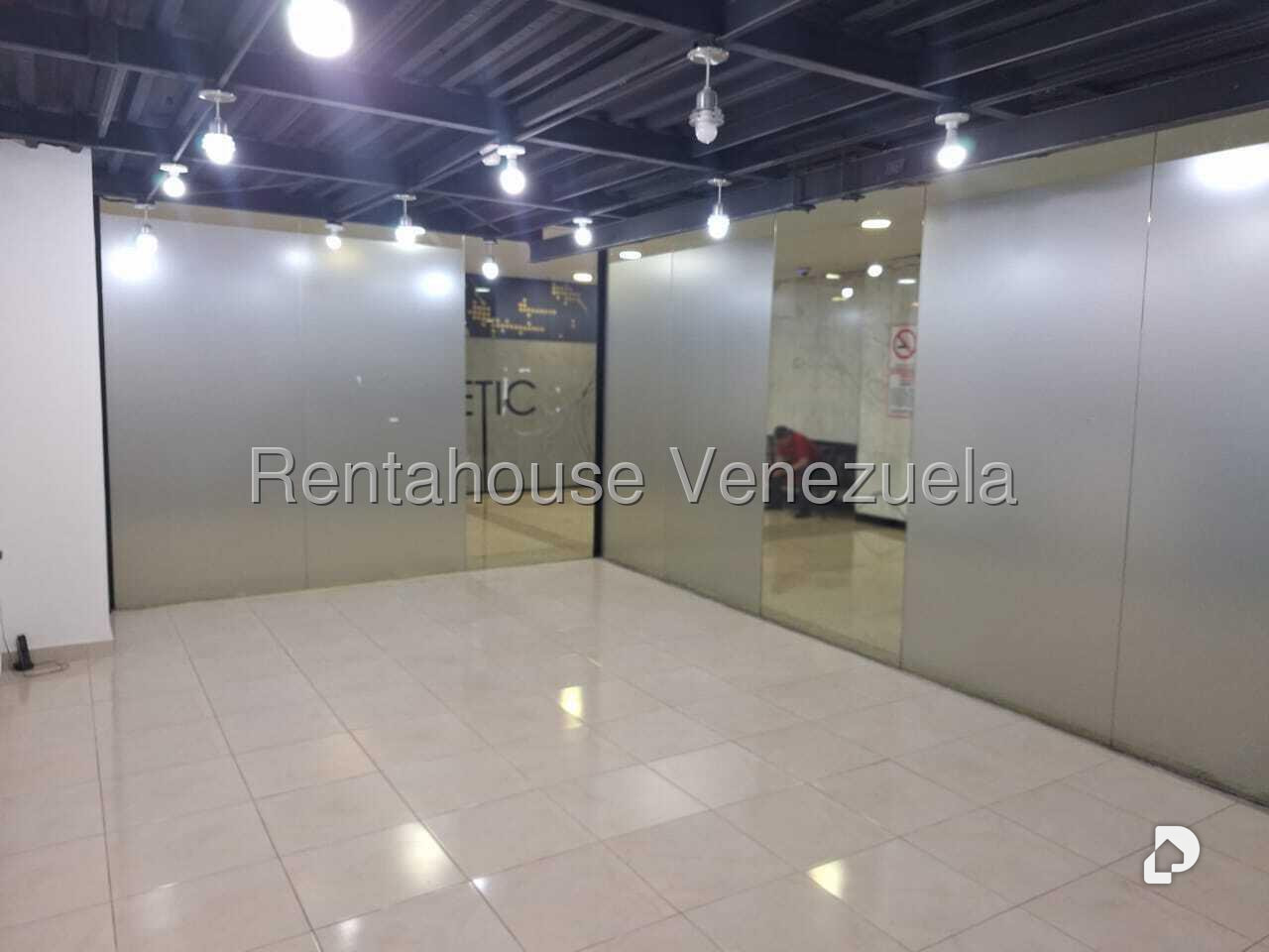Local comercial en Chuao, Caracas – 6