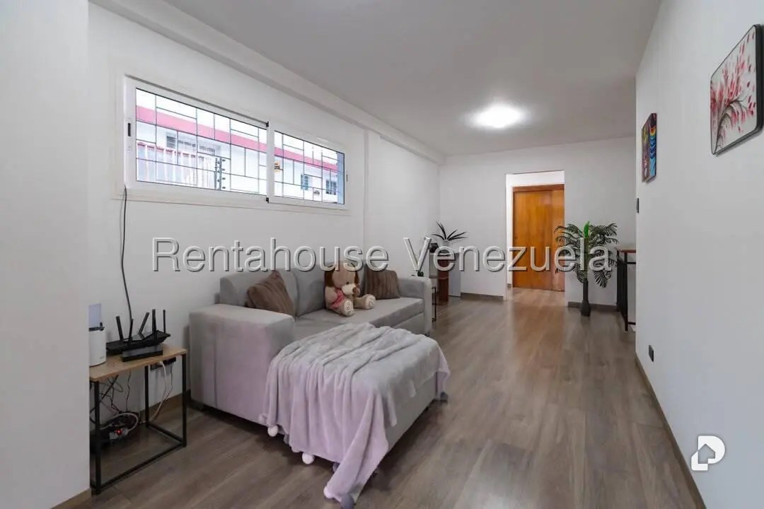 Casa en Colinas de Vista Alegre, Caracas – 41