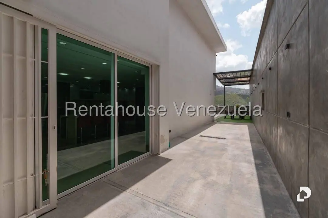 Casa en Colinas de Vista Alegre, Caracas – 29