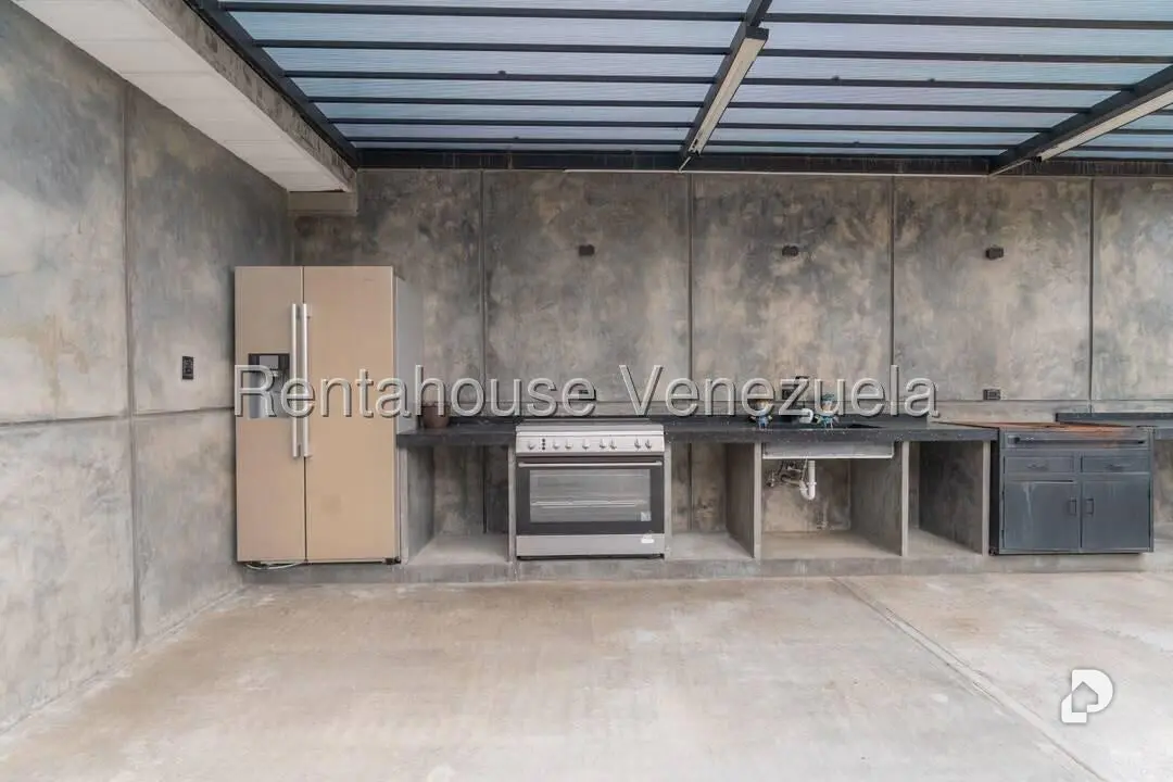 Casa en Colinas de Vista Alegre, Caracas – 34