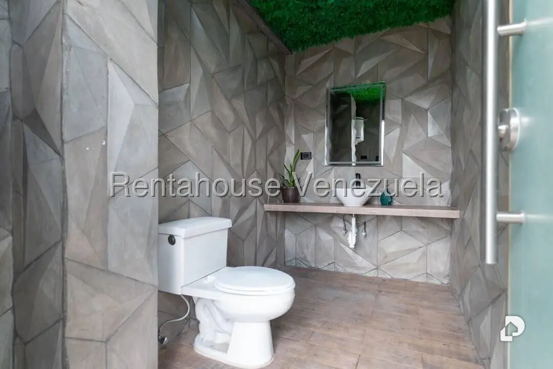 Casa en Colinas de Vista Alegre, Caracas – 37