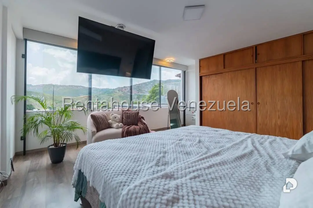 Casa en Colinas de Vista Alegre, Caracas – 42