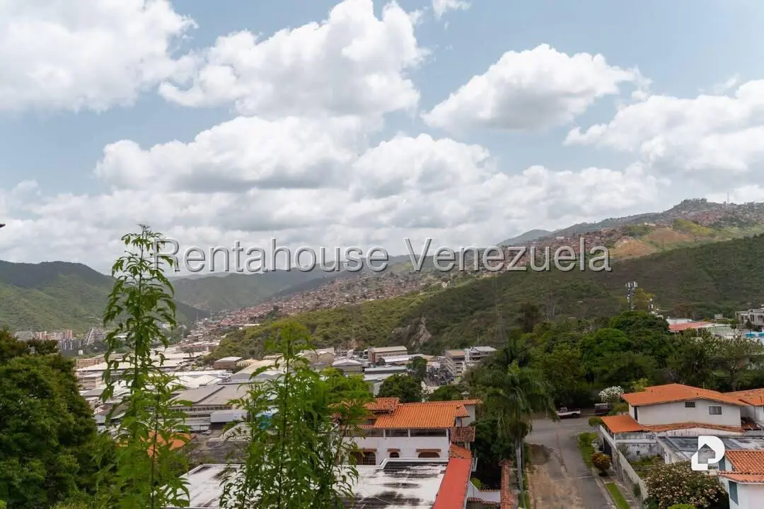 Casa en Colinas de Vista Alegre, Caracas – 44