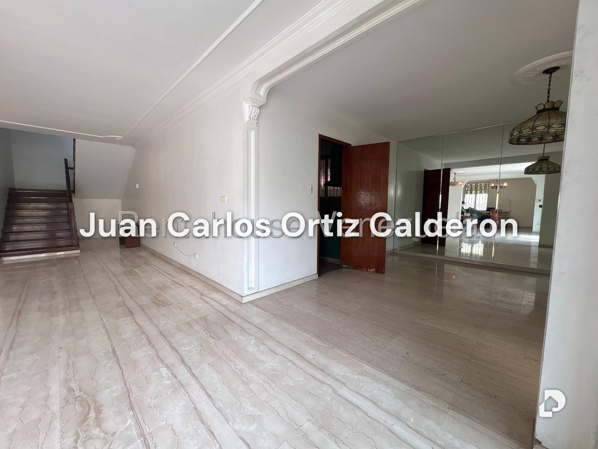 House in La Trinidad, Caracas – 3