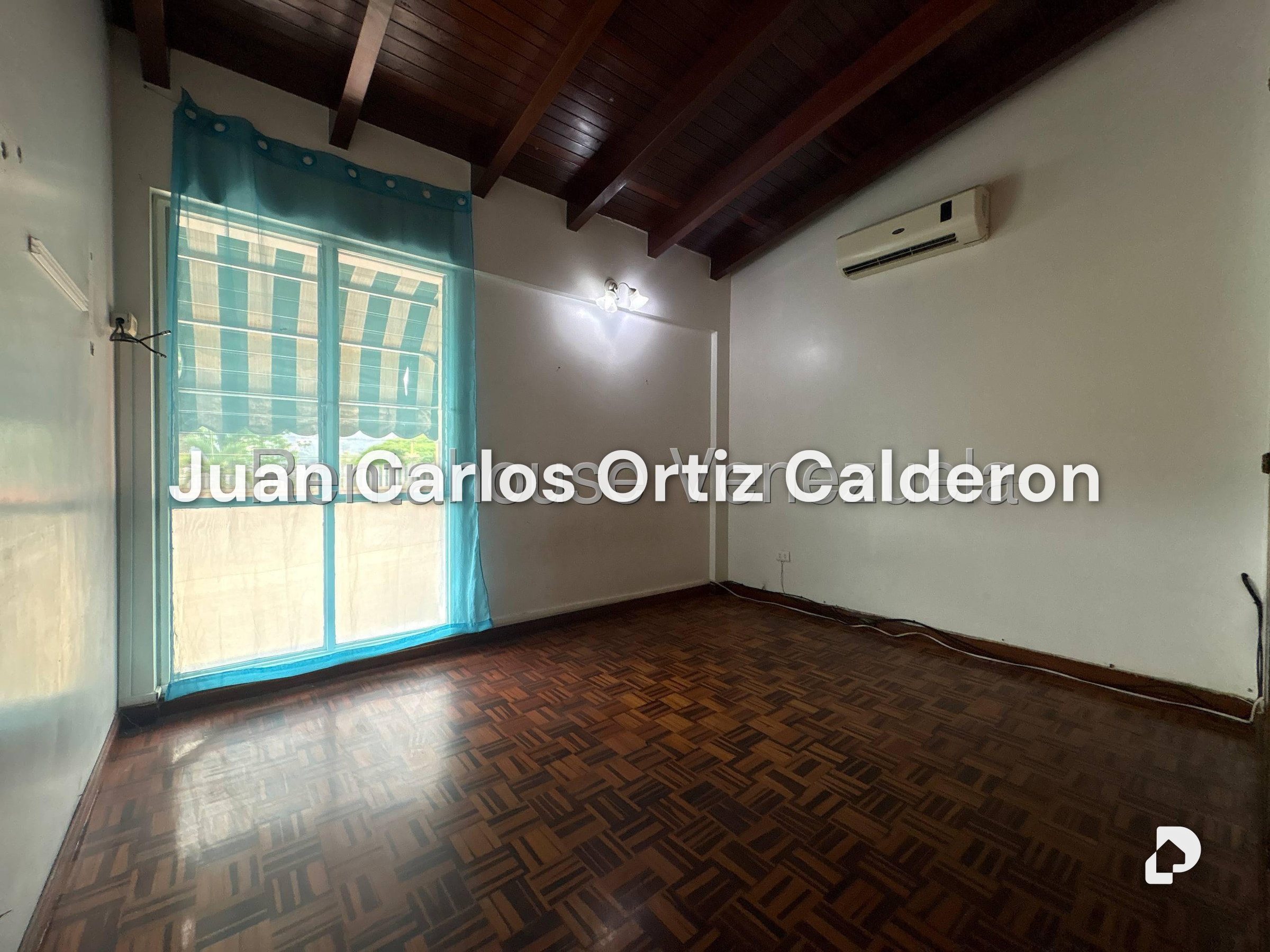 House in La Trinidad, Caracas – 8