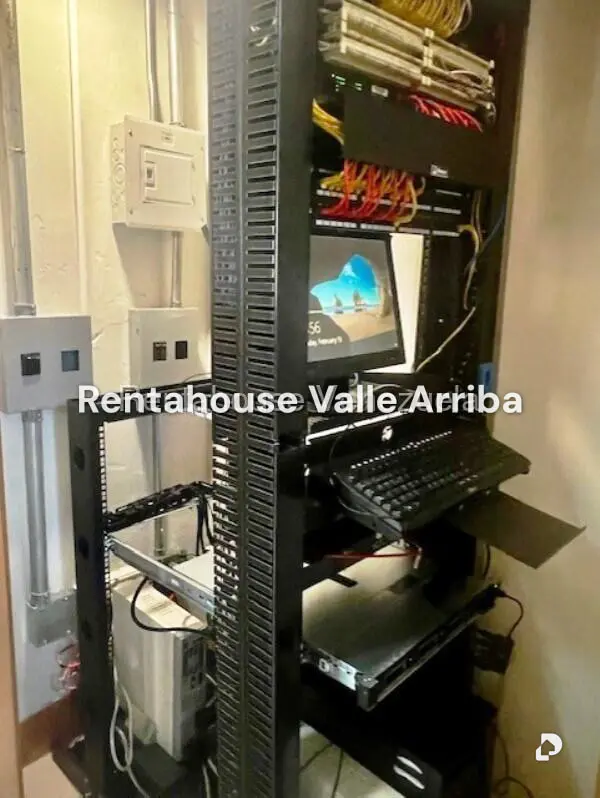 Oficina en Chacao, Caracas – 21