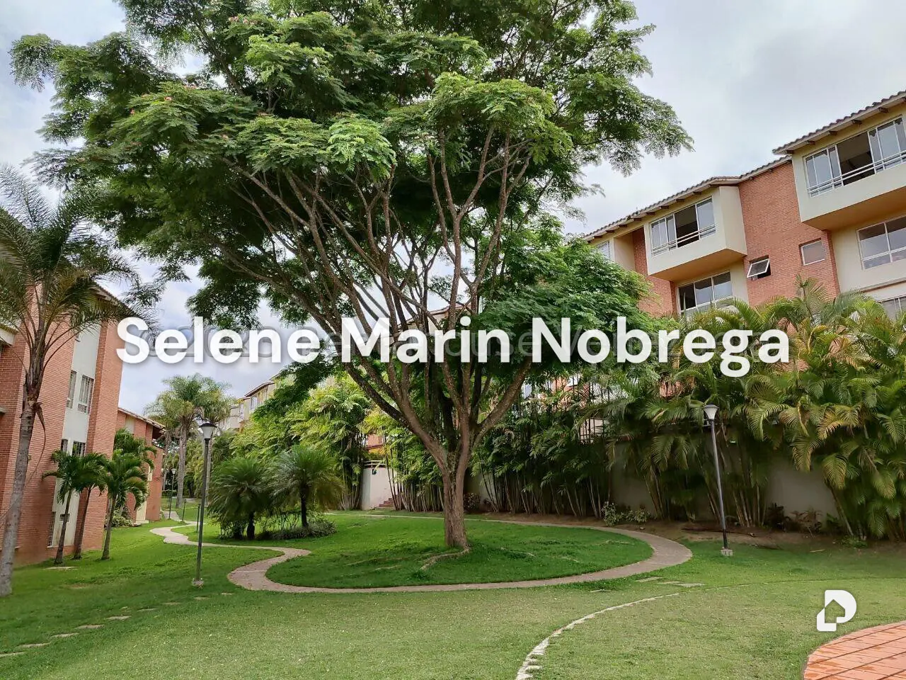 Apartamento en Loma Linda, Caracas – 2