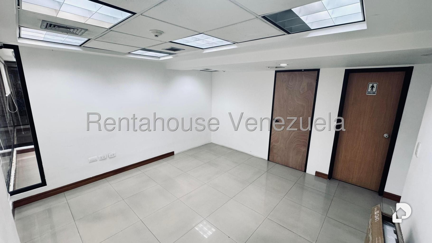 Oficina en El Rosal, Caracas – 22