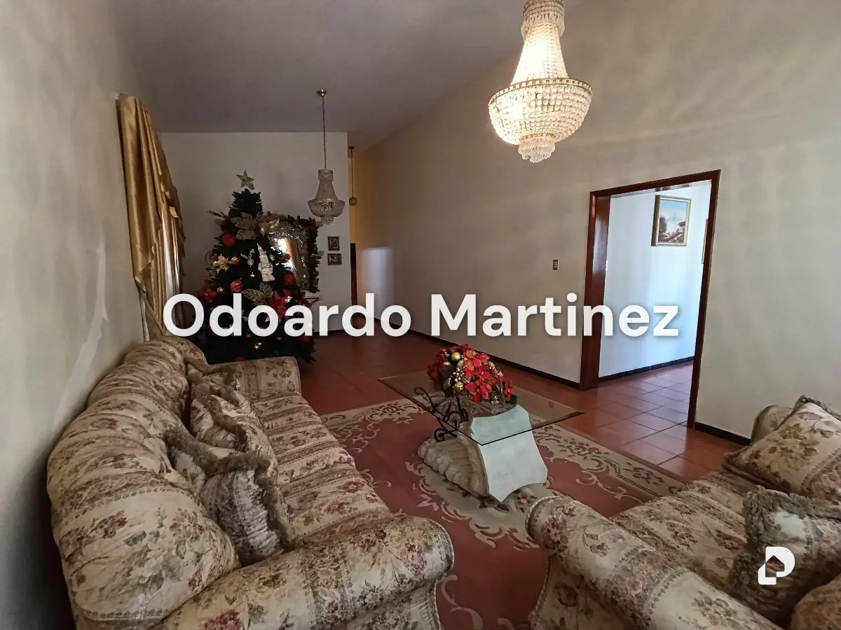 Casa en Parroquia Urbana San José, Valencia – 1