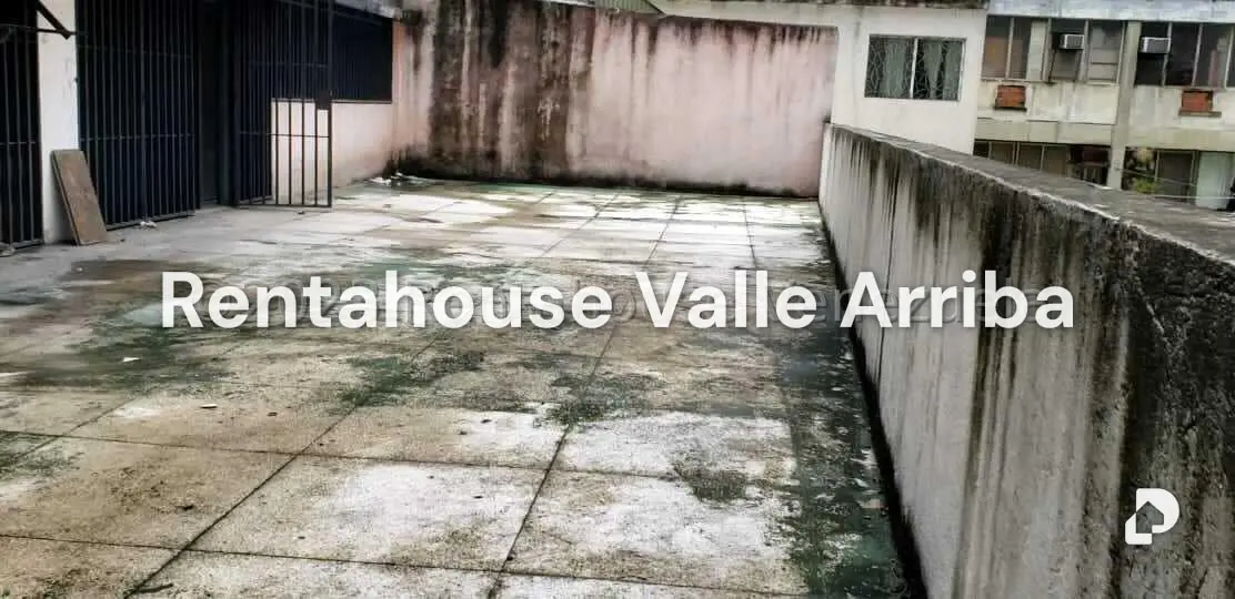 Local comercial en Parroquia Catedral, Caracas – 15