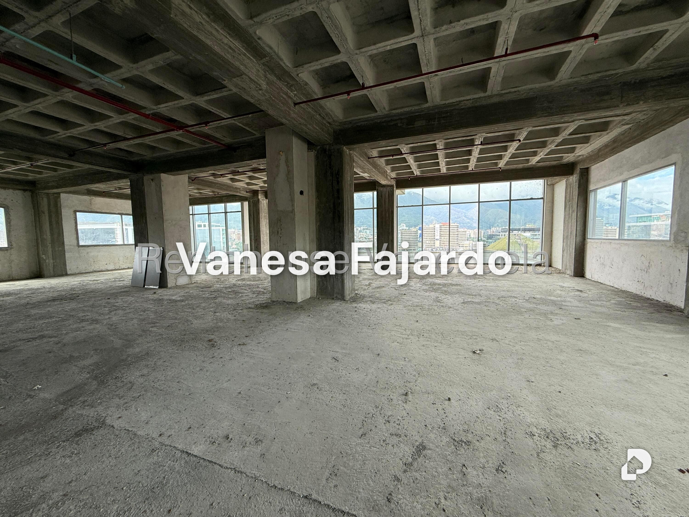 Oficina en Las Mercedes, Caracas – 25