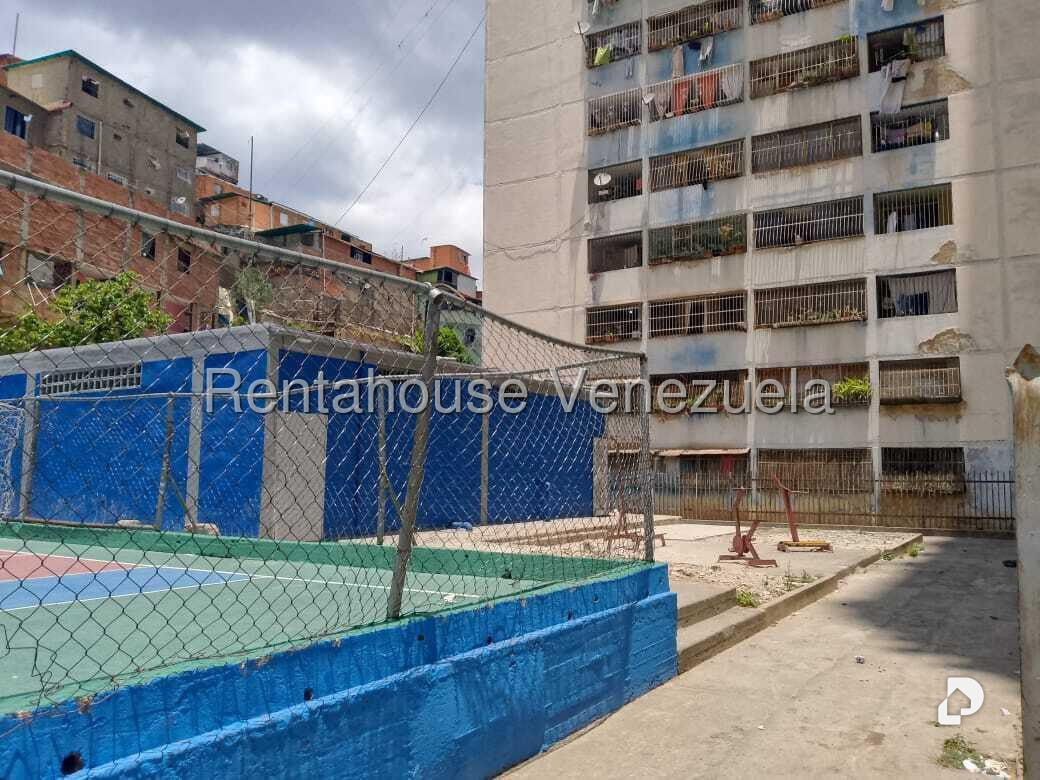 Apartamento en El Valle, Caracas – 19