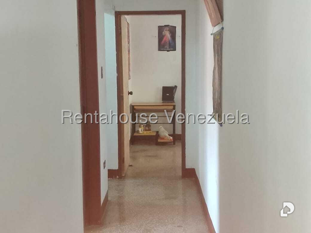 Apartamento en El Valle, Caracas – 12