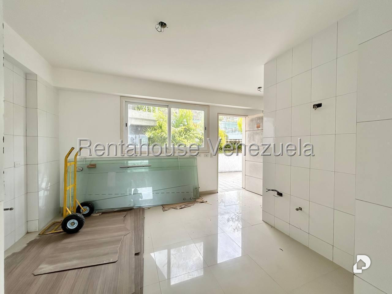 Apartamento en Solar del Hatillo, Caracas – 17