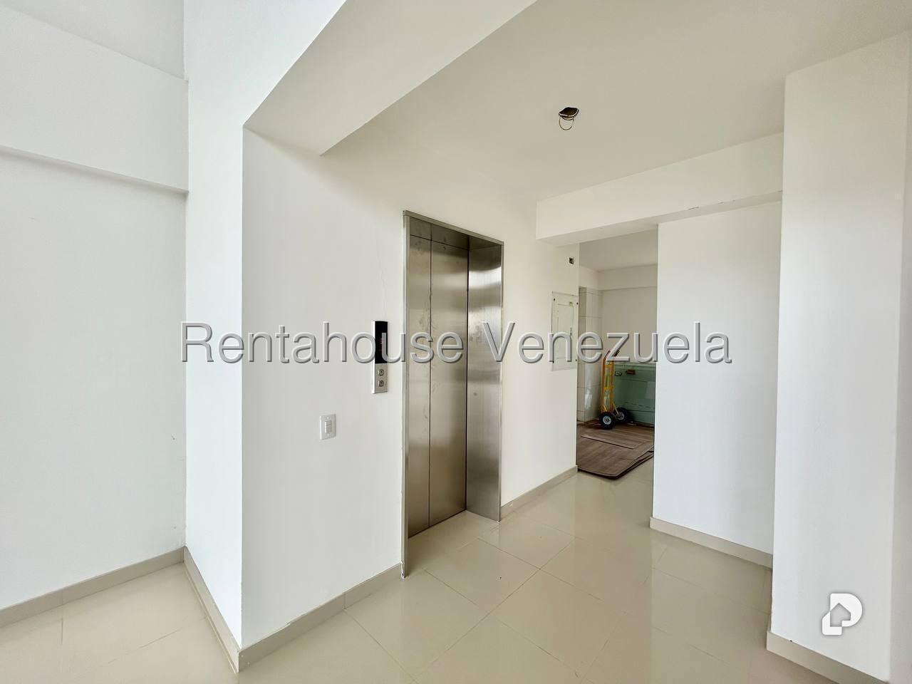 Apartamento en Solar del Hatillo, Caracas – 6