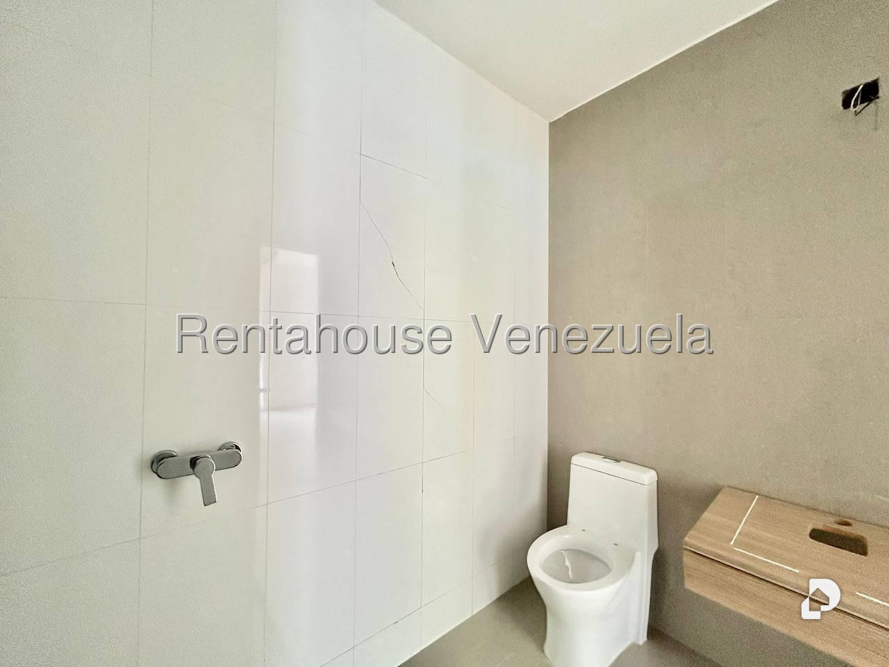 Apartamento en Solar del Hatillo, Caracas – 24