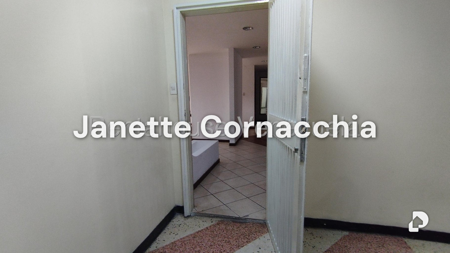 Apartamento en Altamira, Caracas – 2