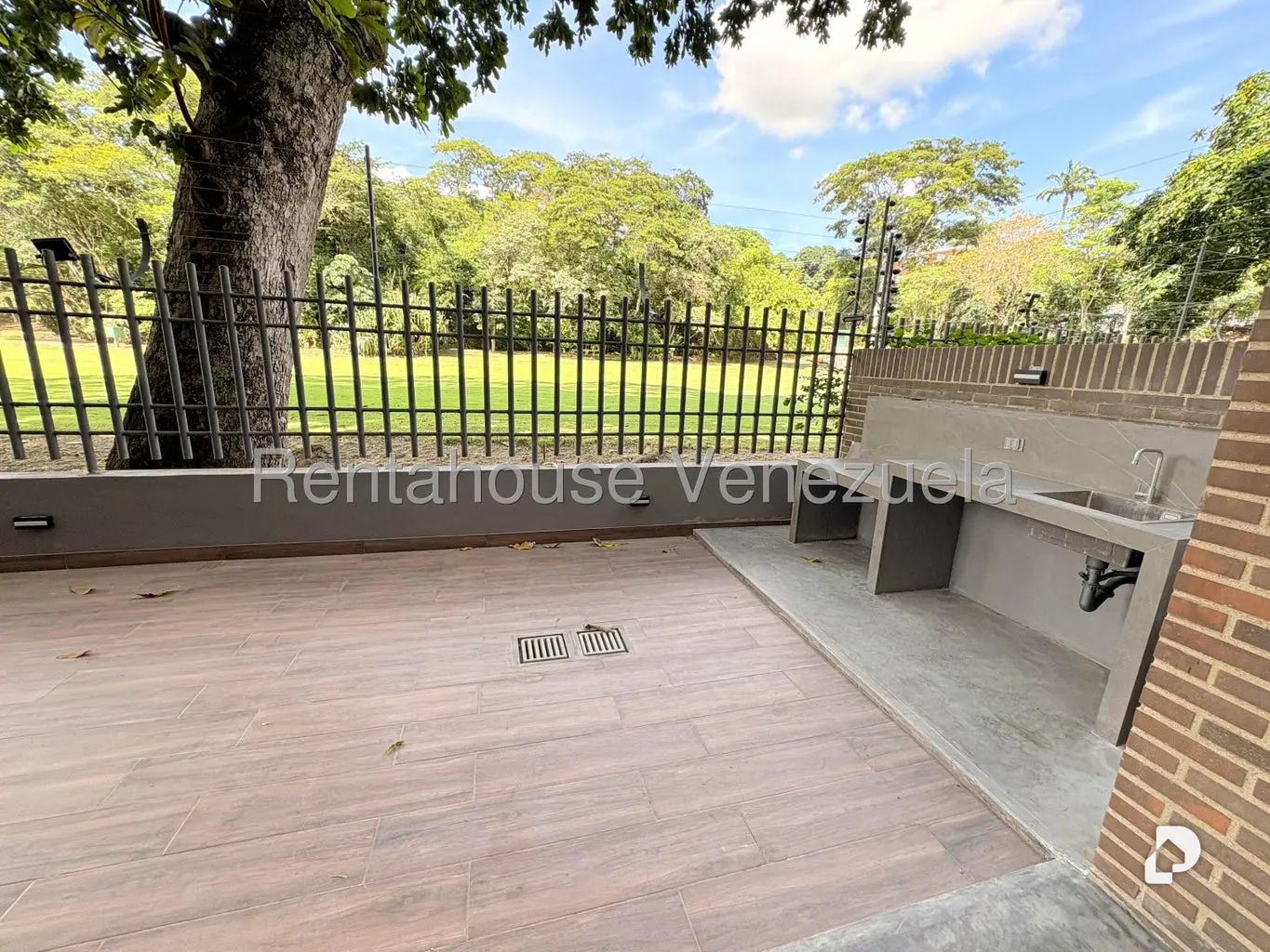 Apartamento en Los Naranjos de las Mercedes, Caracas – 3