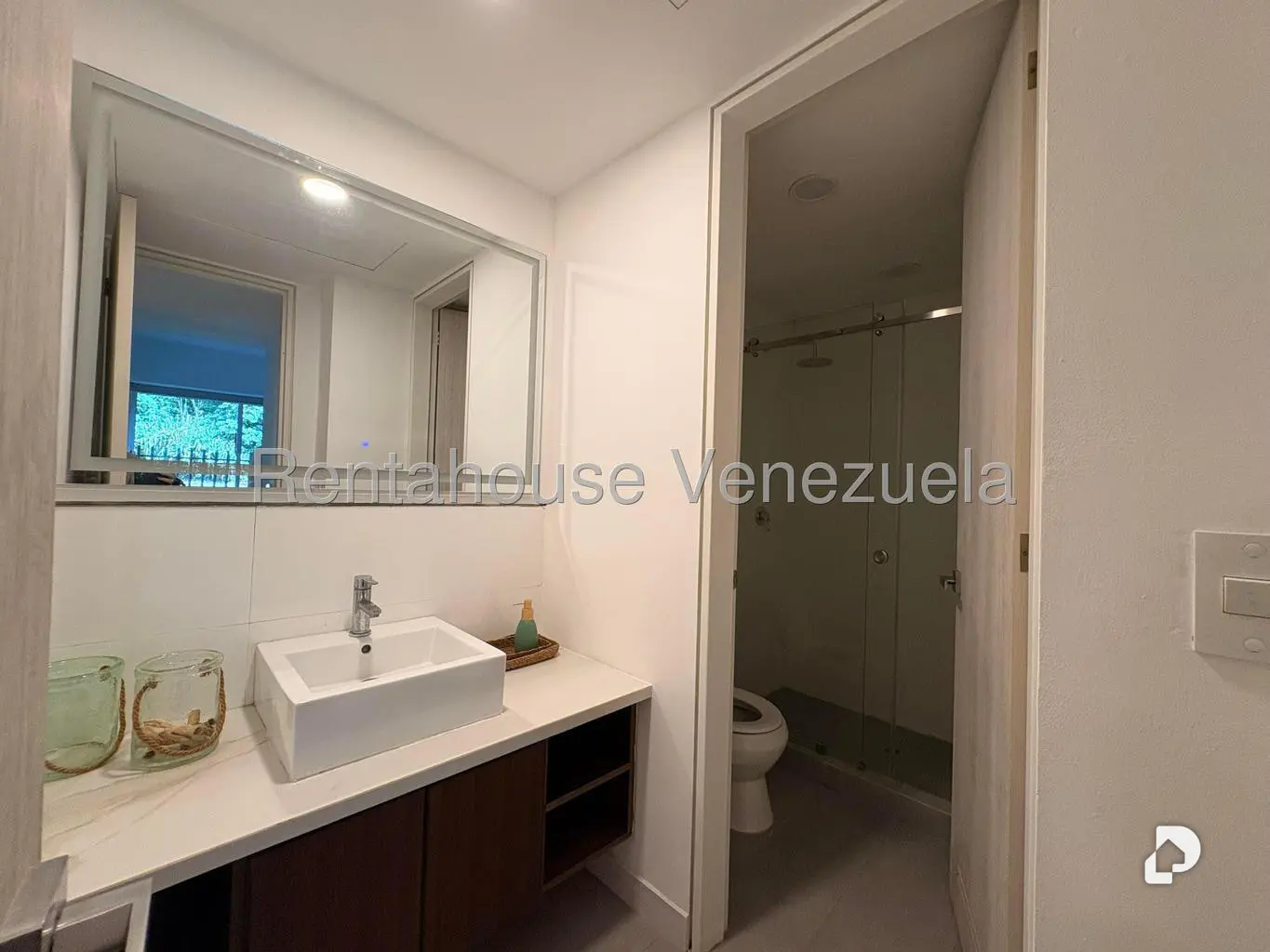 Apartamento en Los Naranjos de las Mercedes, Caracas – 12