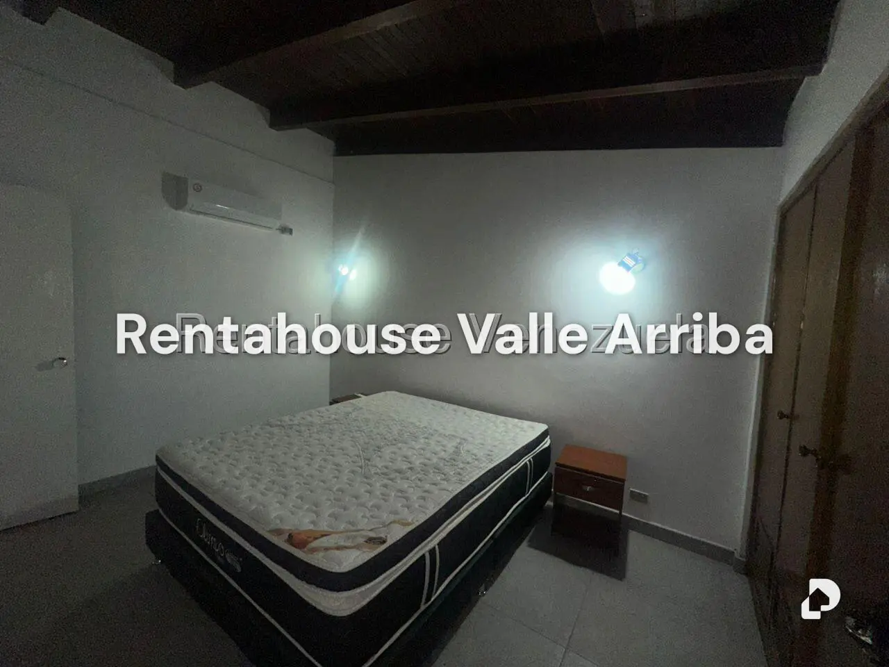 Casa en Santa Fe Sur, Caracas – 29