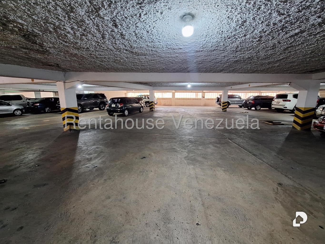 Apartamento en Macaracuay, Caracas – 19