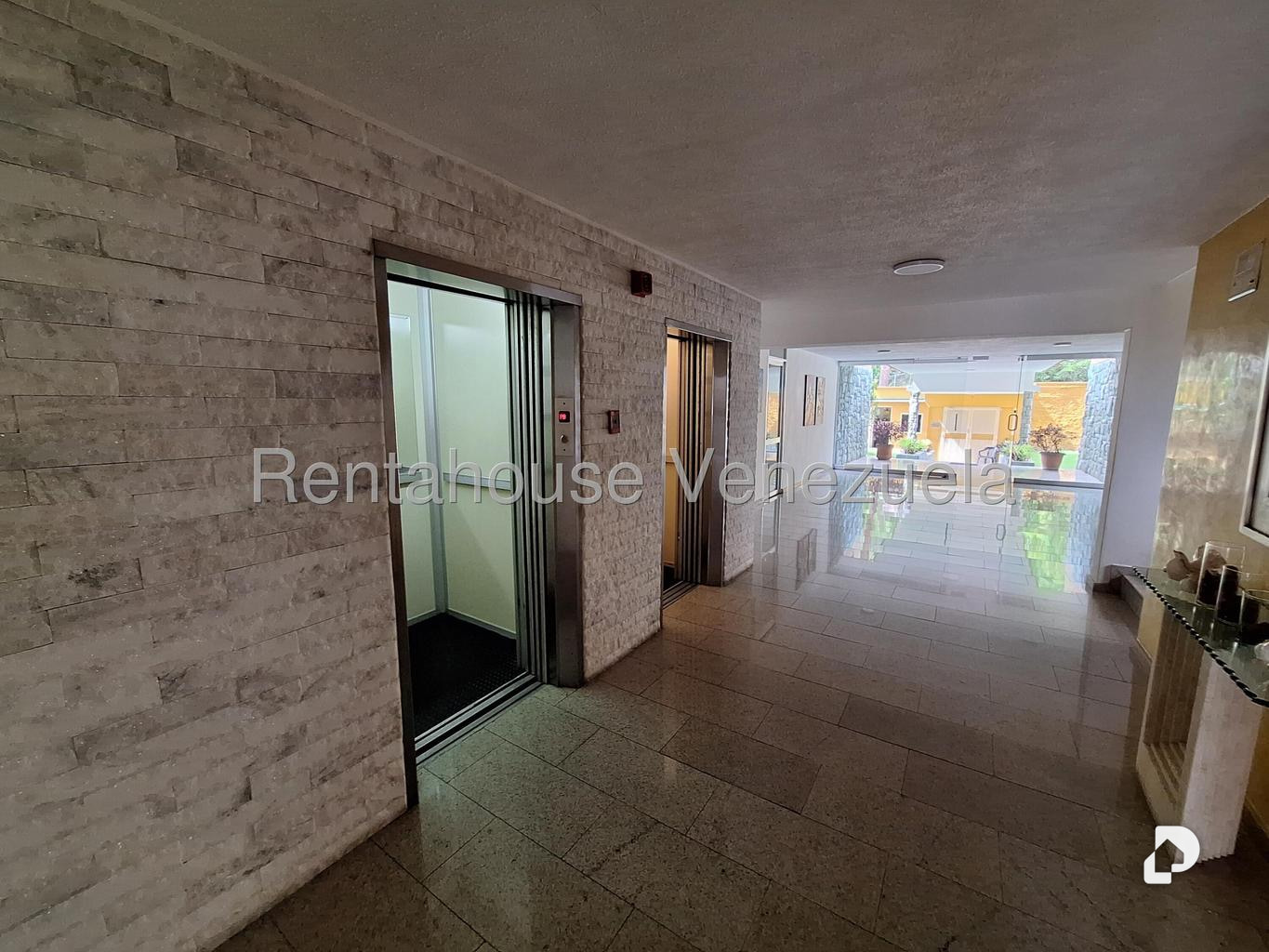 Apartamento en Macaracuay, Caracas – 16