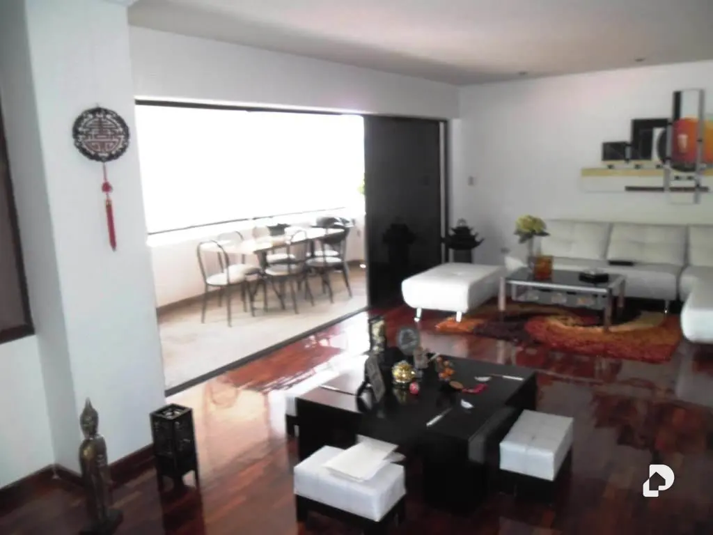 Apartamento en Los Dos Caminos, Caracas