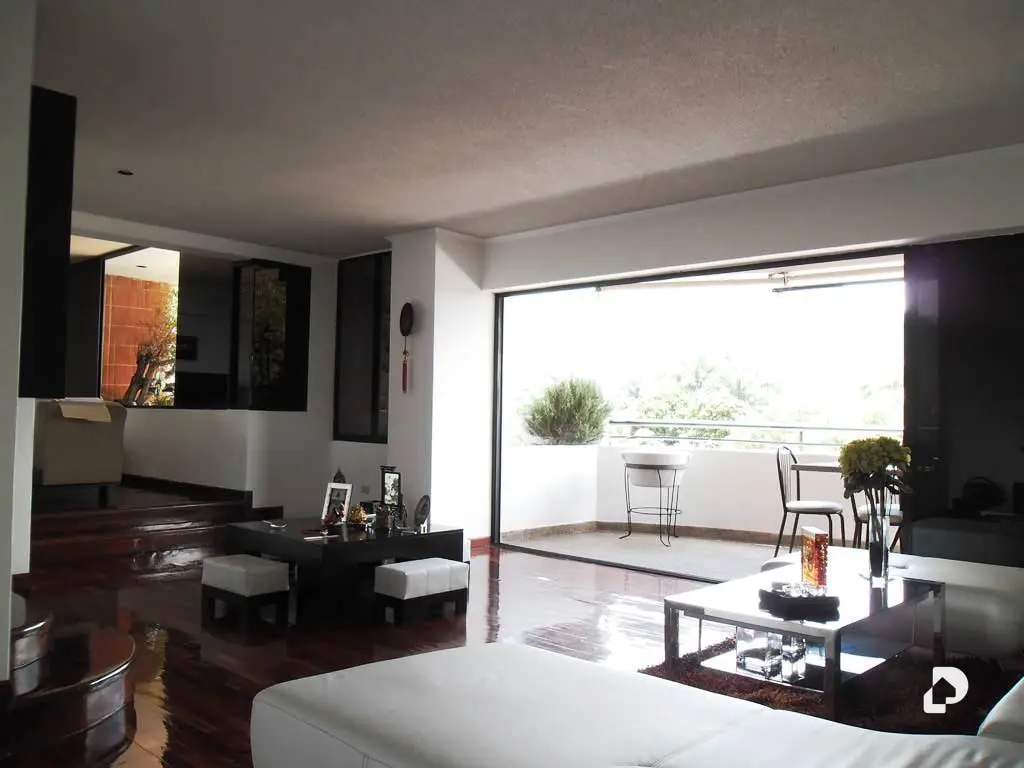 Apartamento en Los Dos Caminos, Caracas