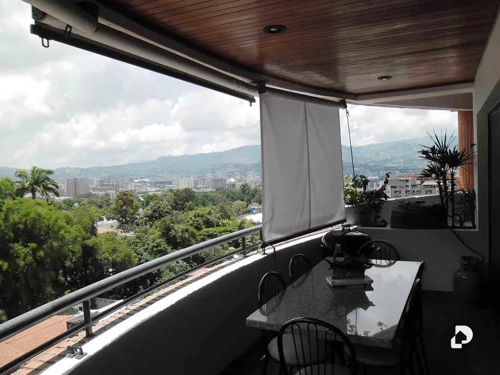 Apartamento en Los Dos Caminos, Caracas