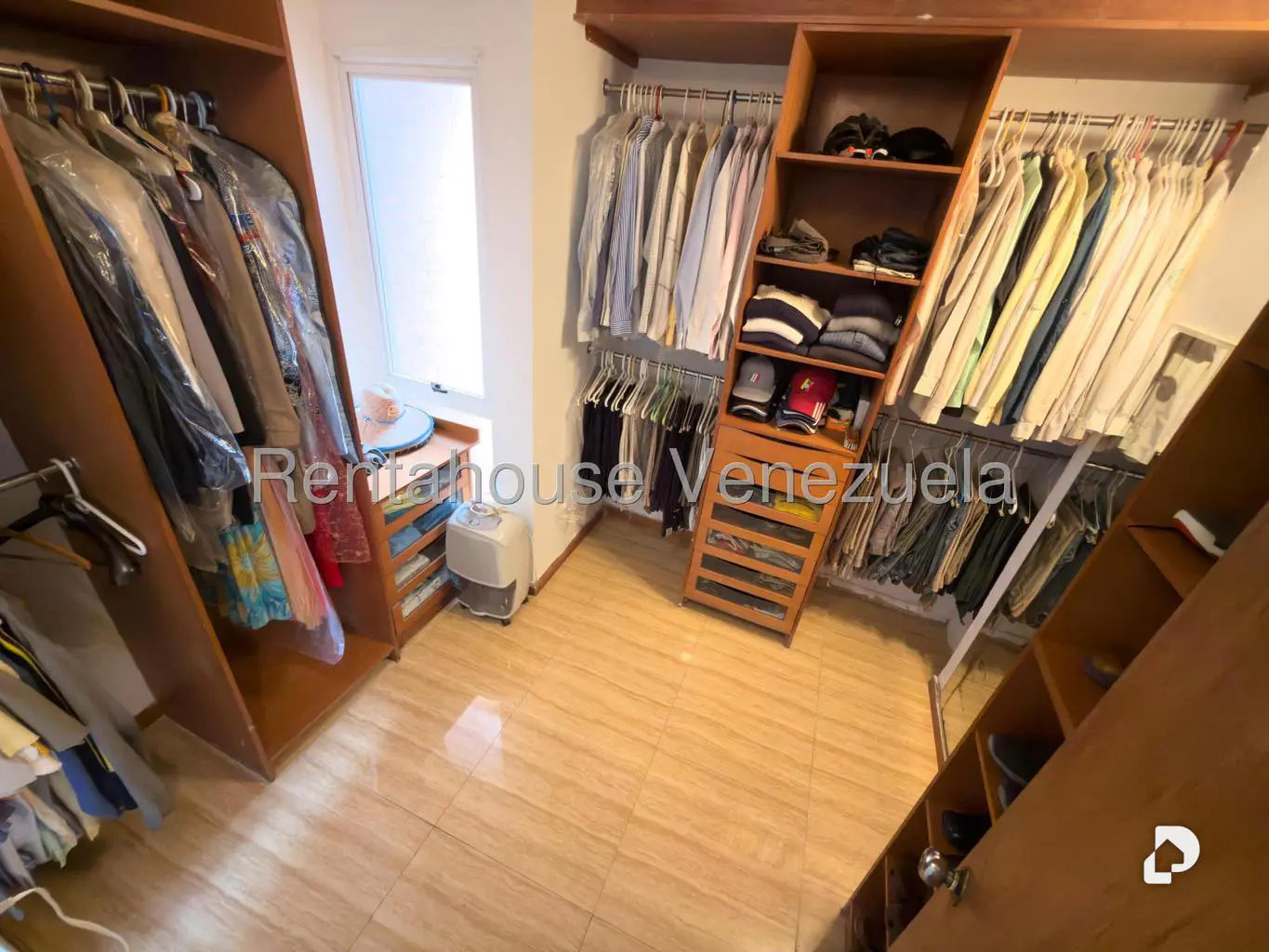 Penthouse en Oripoto, Caracas