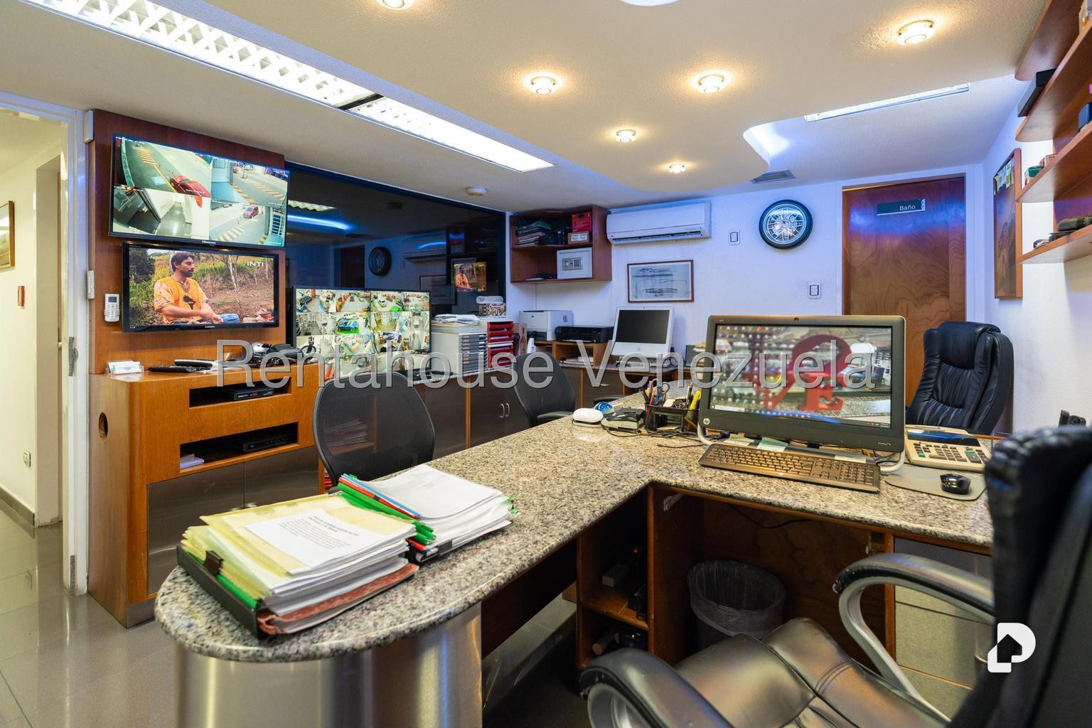 Commercial space in Los Chaguaramos, Caracas – 9