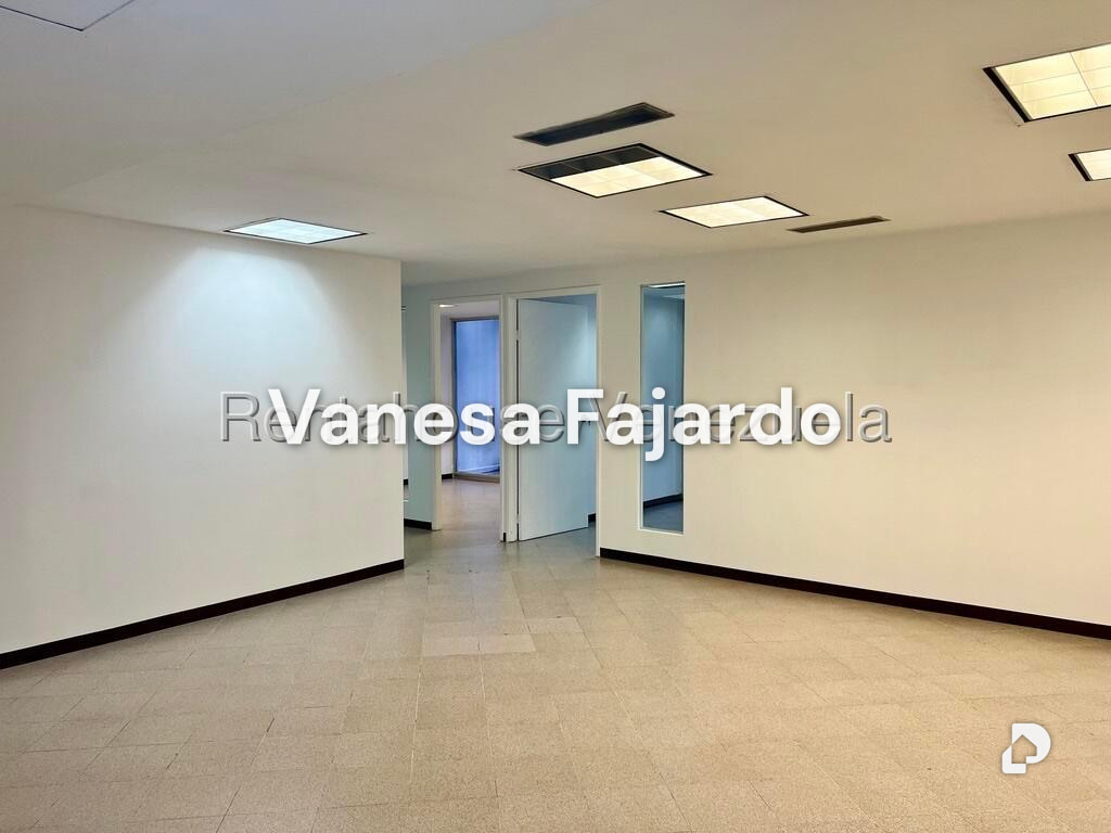 Oficina en Chacao, Caracas – 9