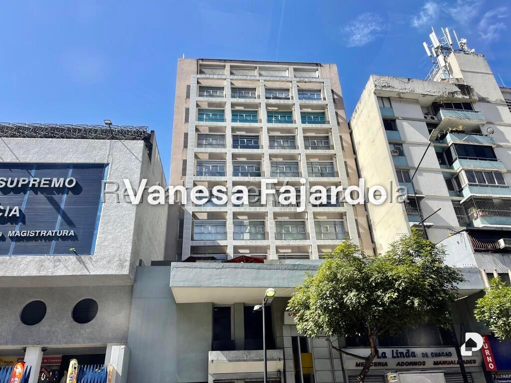 Oficina en Chacao, Caracas – 11